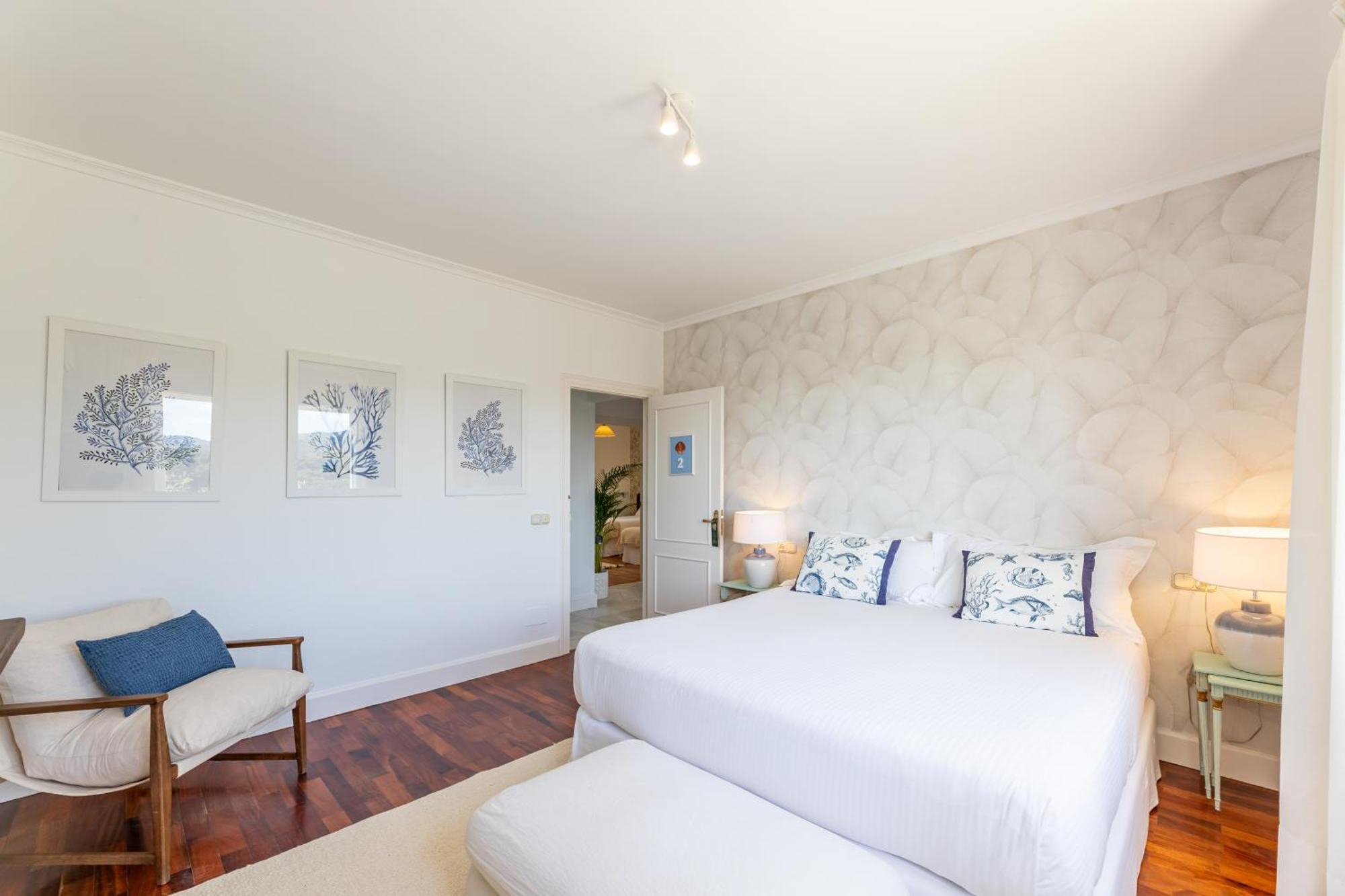 Bed and Breakfast Aurora Boutique House - Only Adults Марбелья Экстерьер фото